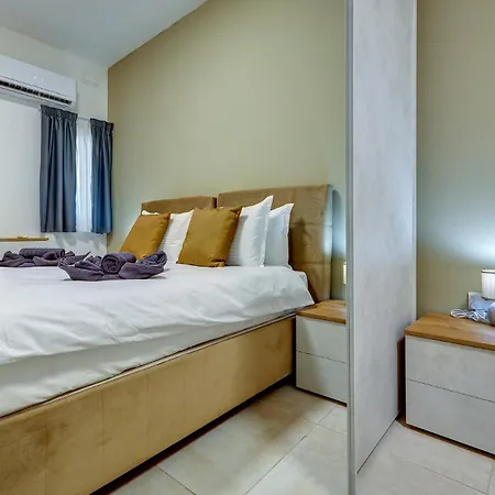 Gzira Modern Getaway