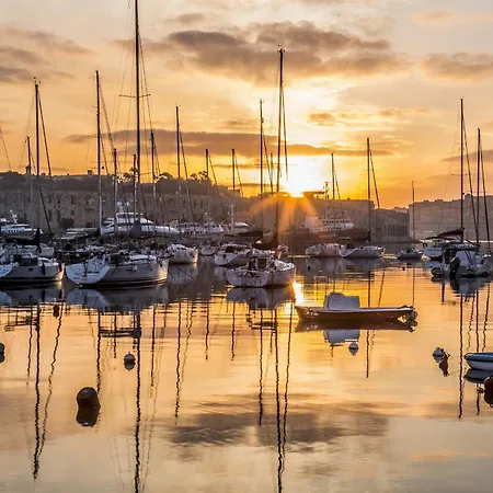 Lägenhet Gzira Modern Getaway