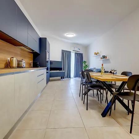 Gzira Modern Getaway Lägenhet